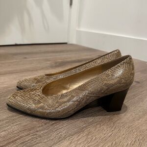 Vintage Stuart Weitzman Snakeskin Square Toe Heel